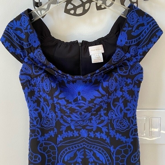 Foxiedox Betina Embroidered Body-Con Dress 2 - Picture 5 of 14